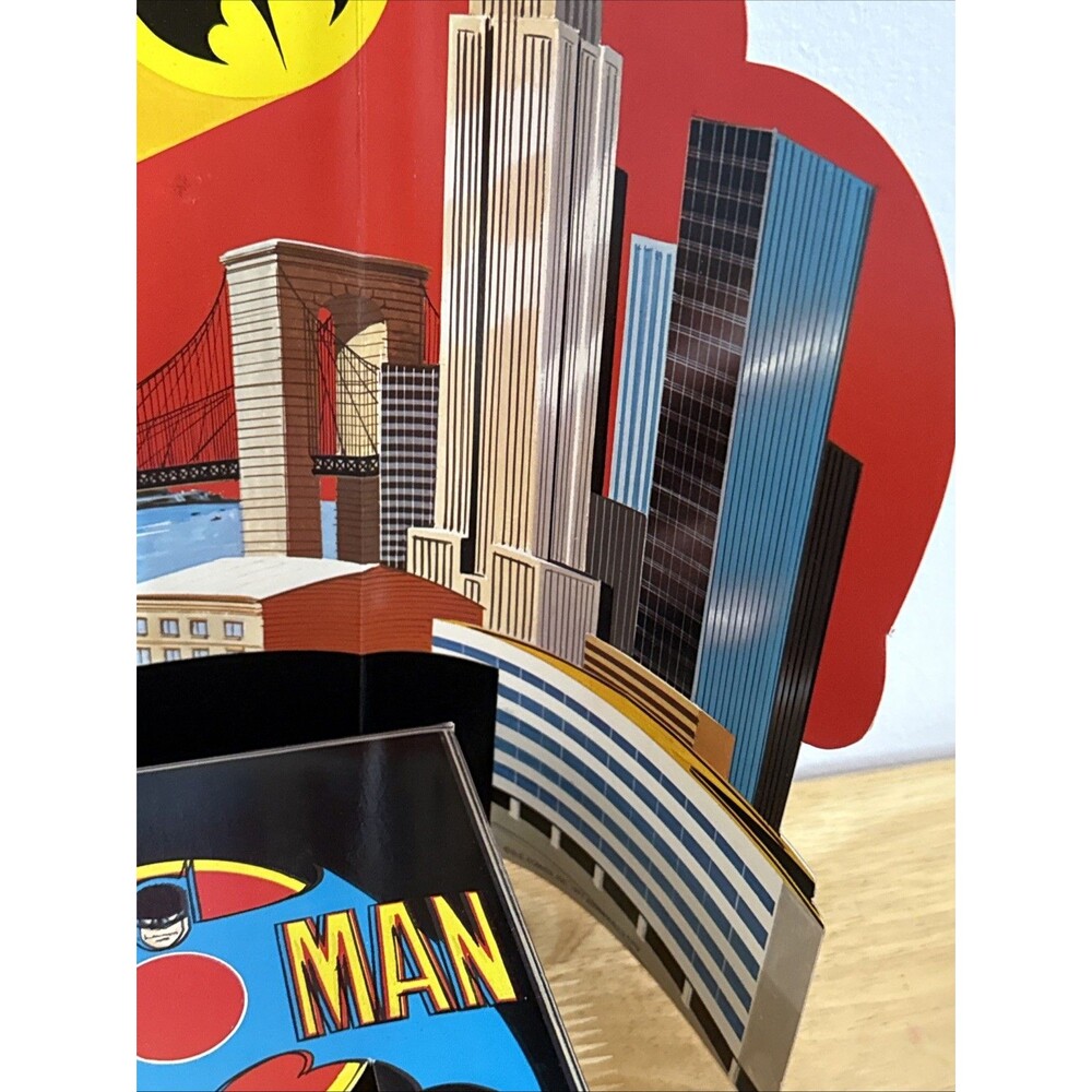 Vintage Remco CSF Batman Batcopter battery operated playset Paper Figures Box - Picture 11 of 15